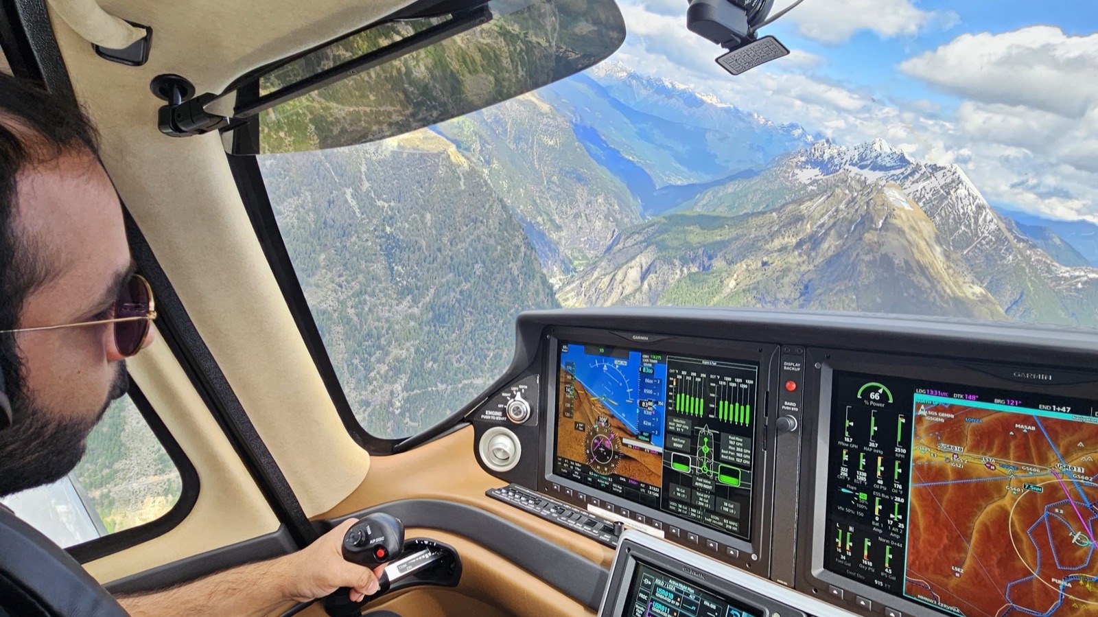 Mountain Flying training at Sama Aviation